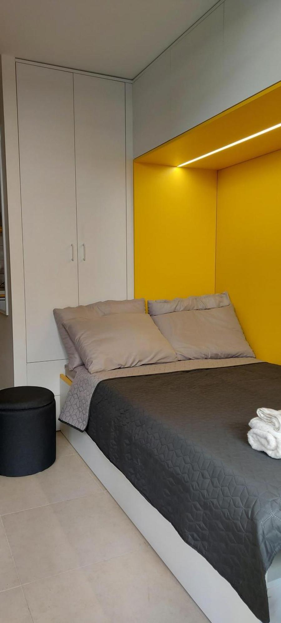 Appartement Bracket
